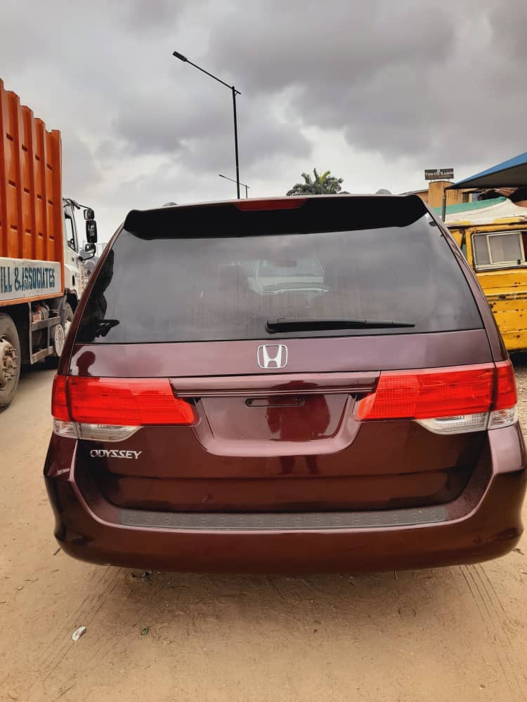 
								Honda Odyssey – Clean Family Minivan full									