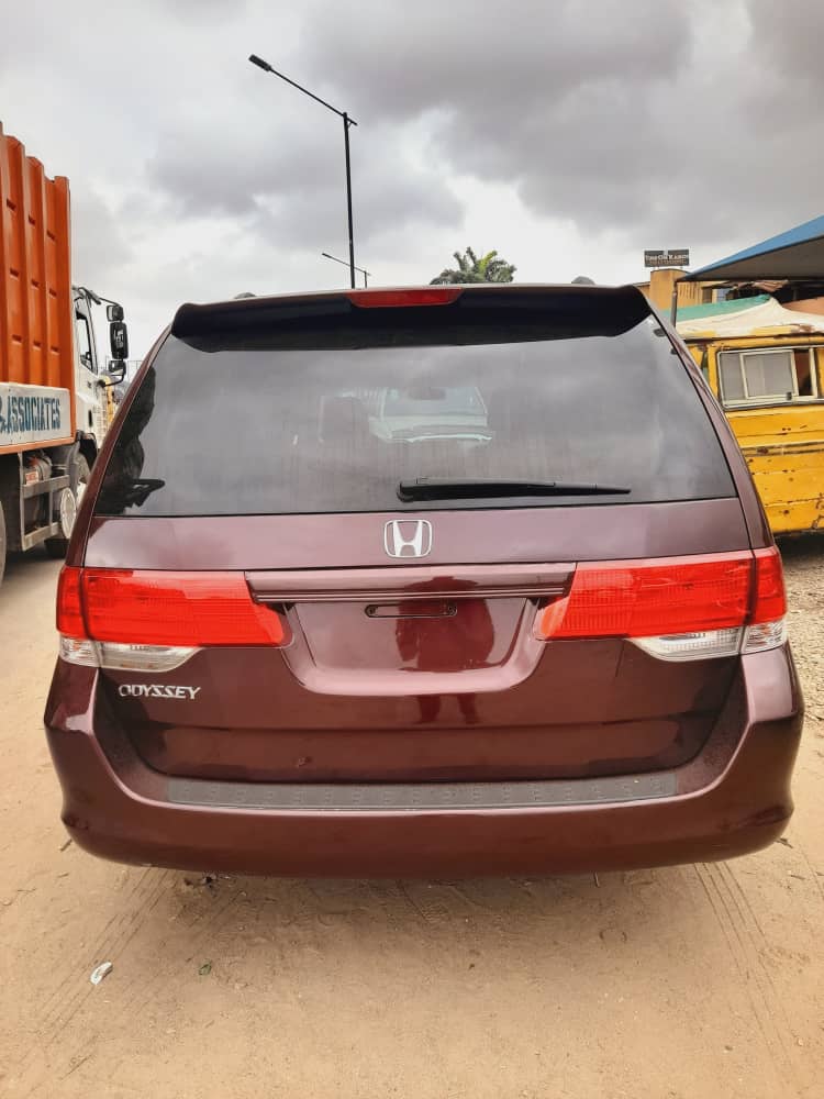 
								Honda Odyssey – Clean Family Minivan full									