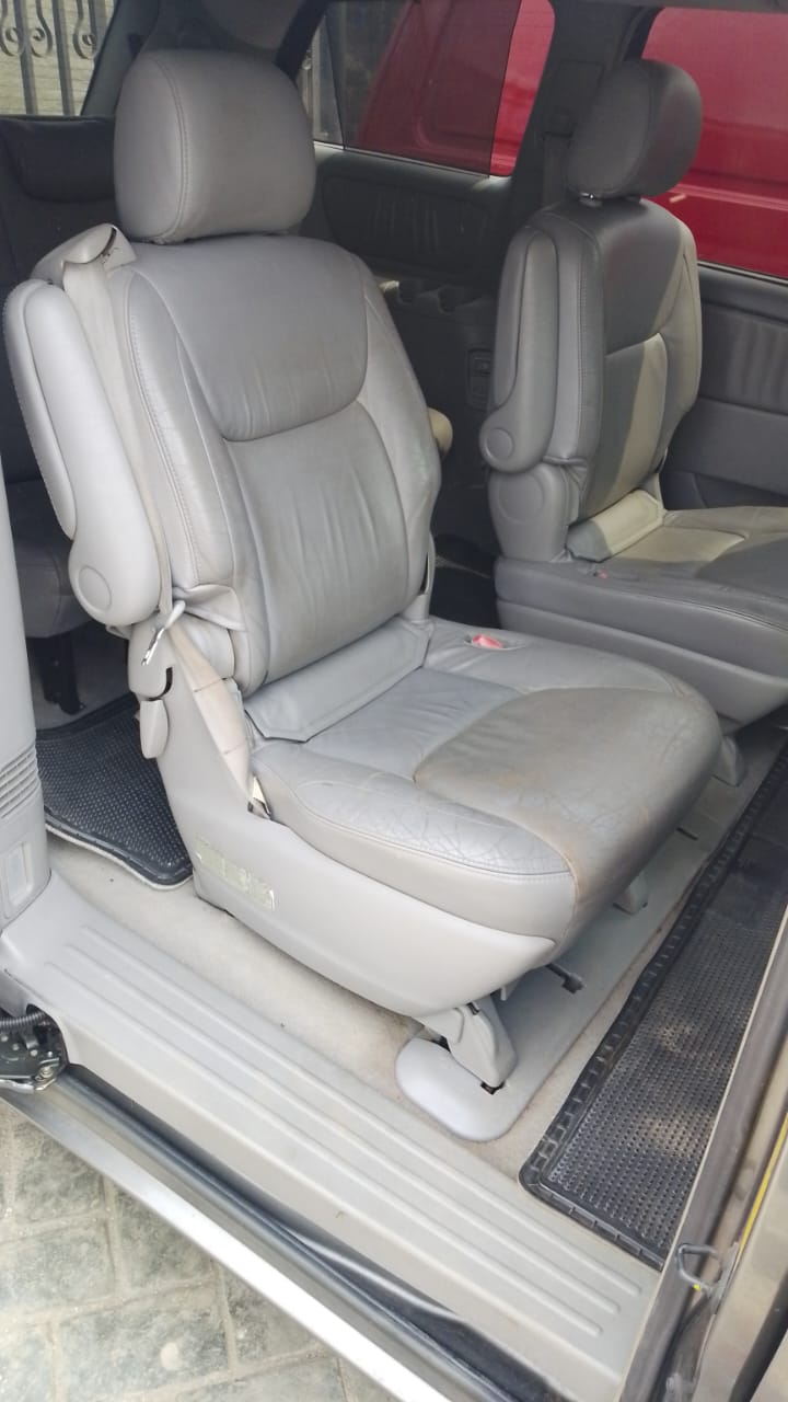 
								2024 Toyota Sienna LE full									